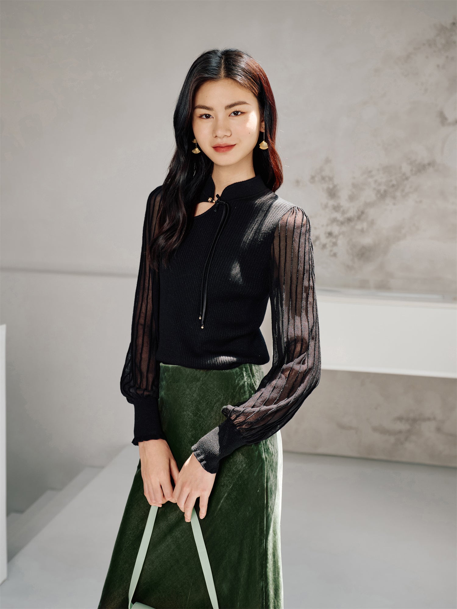Chinese Style Pullover Sweater | Black