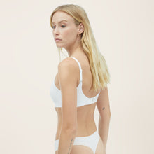Womens | Juliette Seamless Thong | White