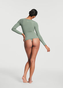 V-Neck Long Sleeve Top | Sage Green
