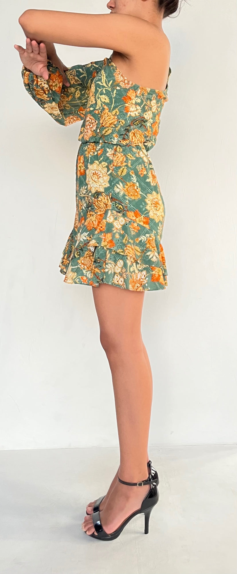 Hemant & Nandita | Dija One-Shoulder Dress | Green