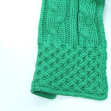 Womens | Chunky Scarf In Cable Design | Grass