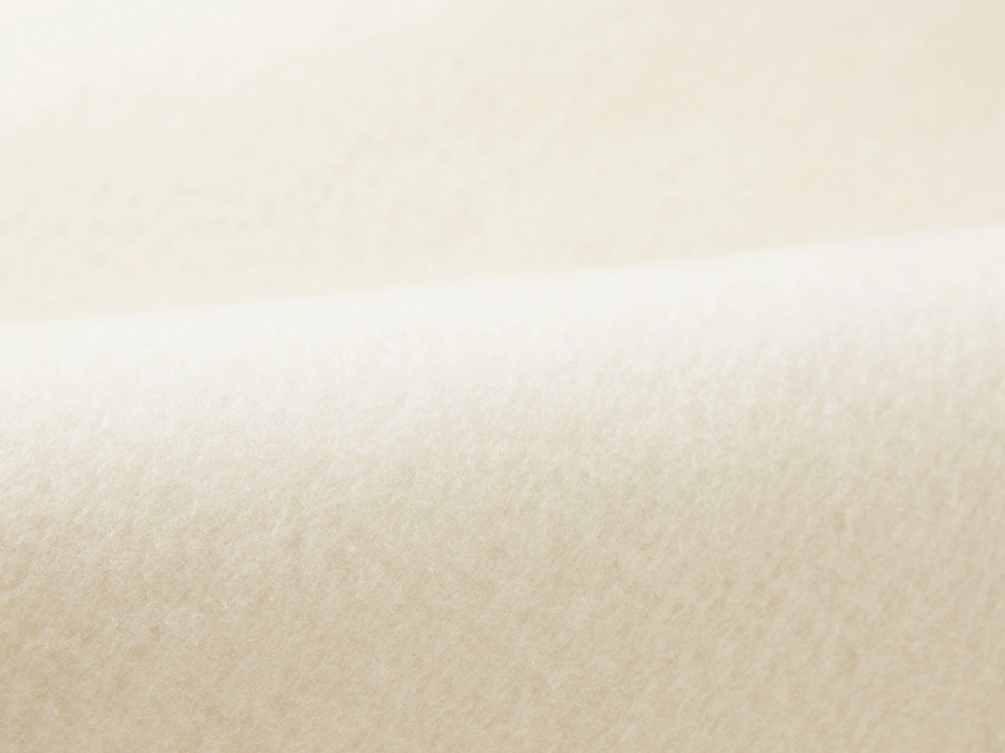 Alashan Cashmere Coat | White