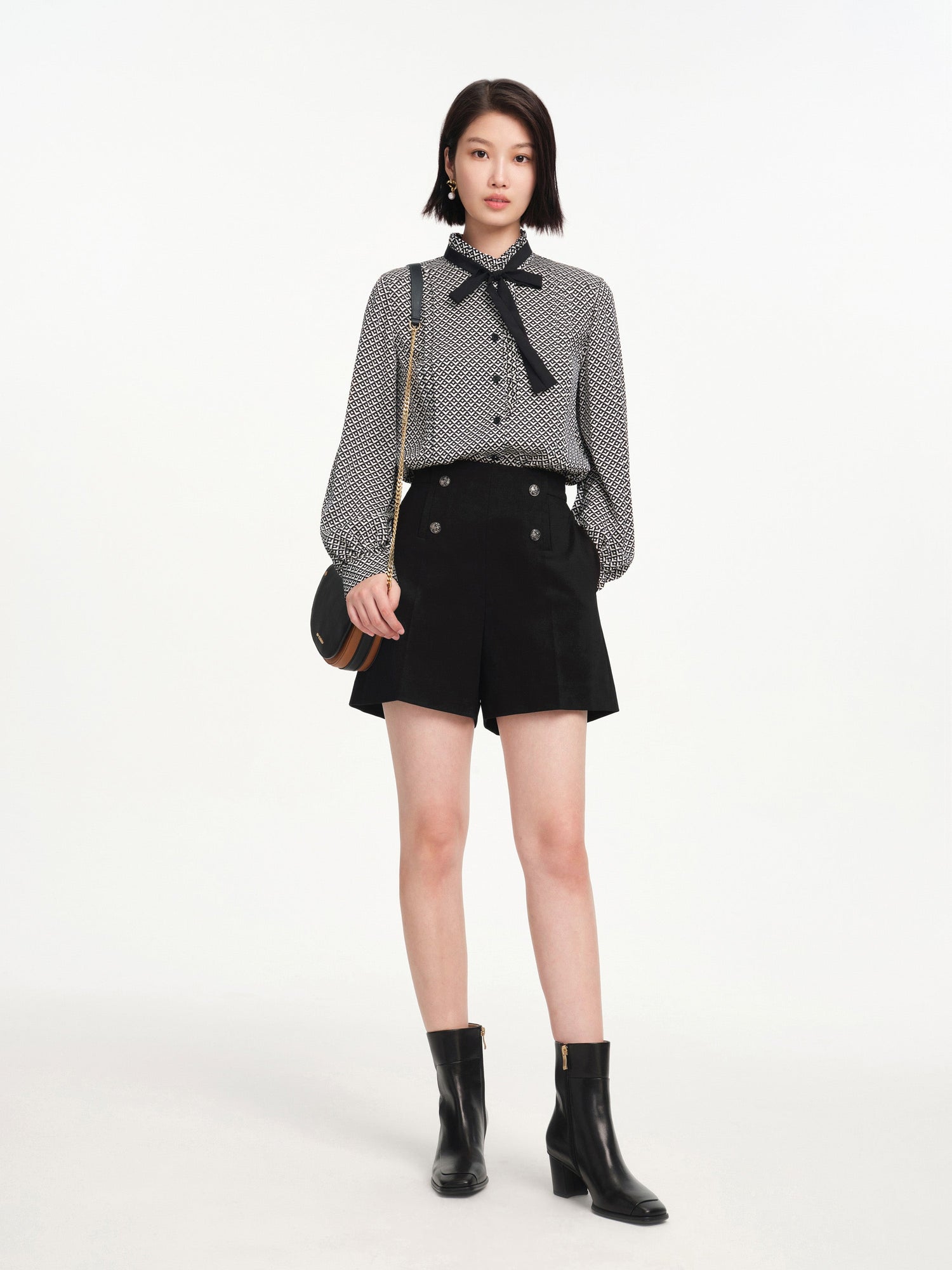 Geometric Hearts Print Blouse | Black