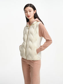 Knitted Panel Down-Padded Gilet | Beige