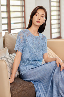 Water-soluble Lace Short-sleeve Top | Blue