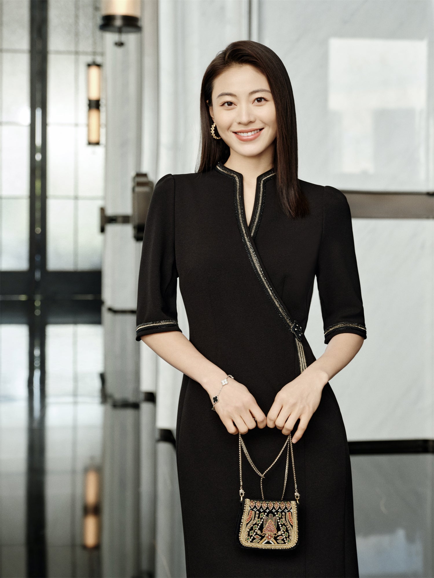 Chinese Style Waist-Cinched Dress | Black