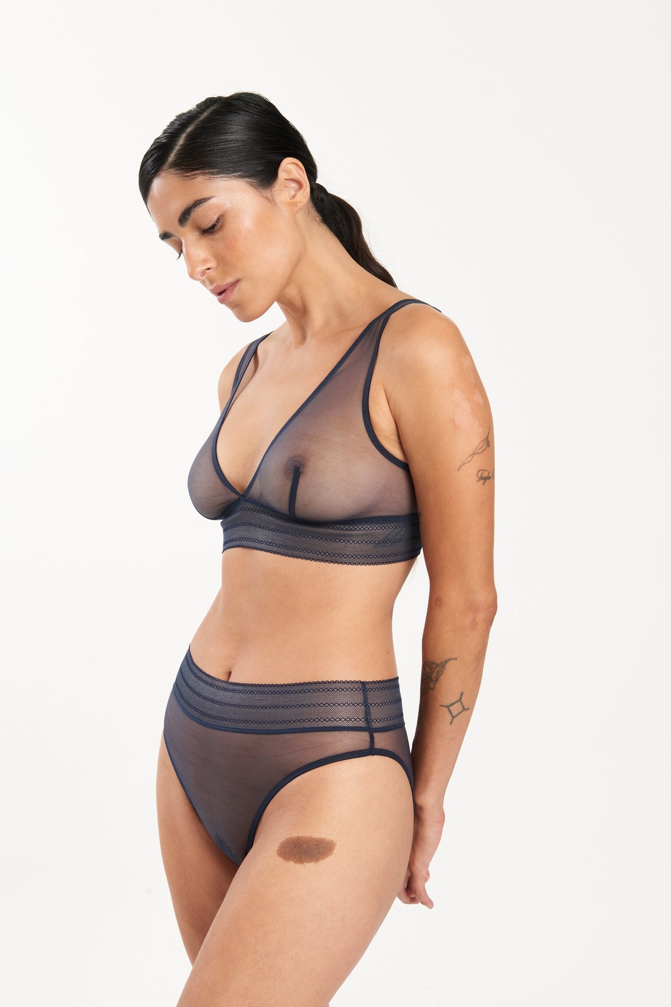 Bare Soft Plunge Bra | Midnight