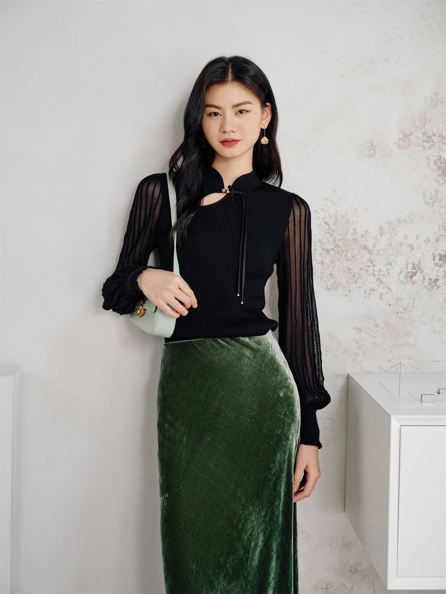Chinese Style Pullover Sweater | Black