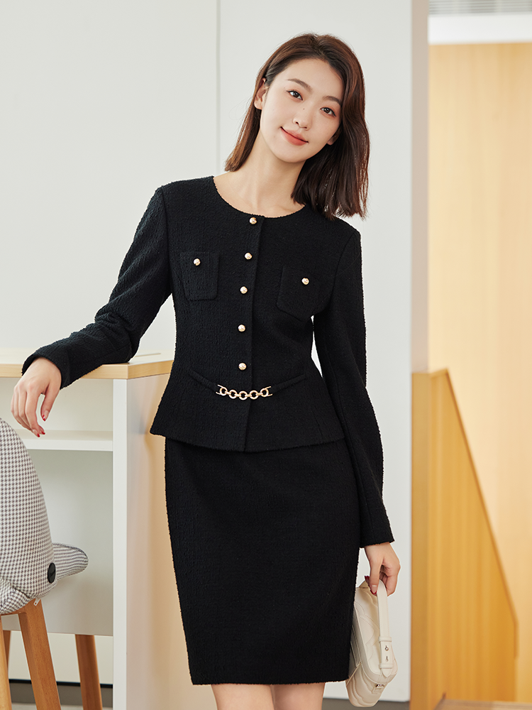Parisian-style Knit Dress | Black