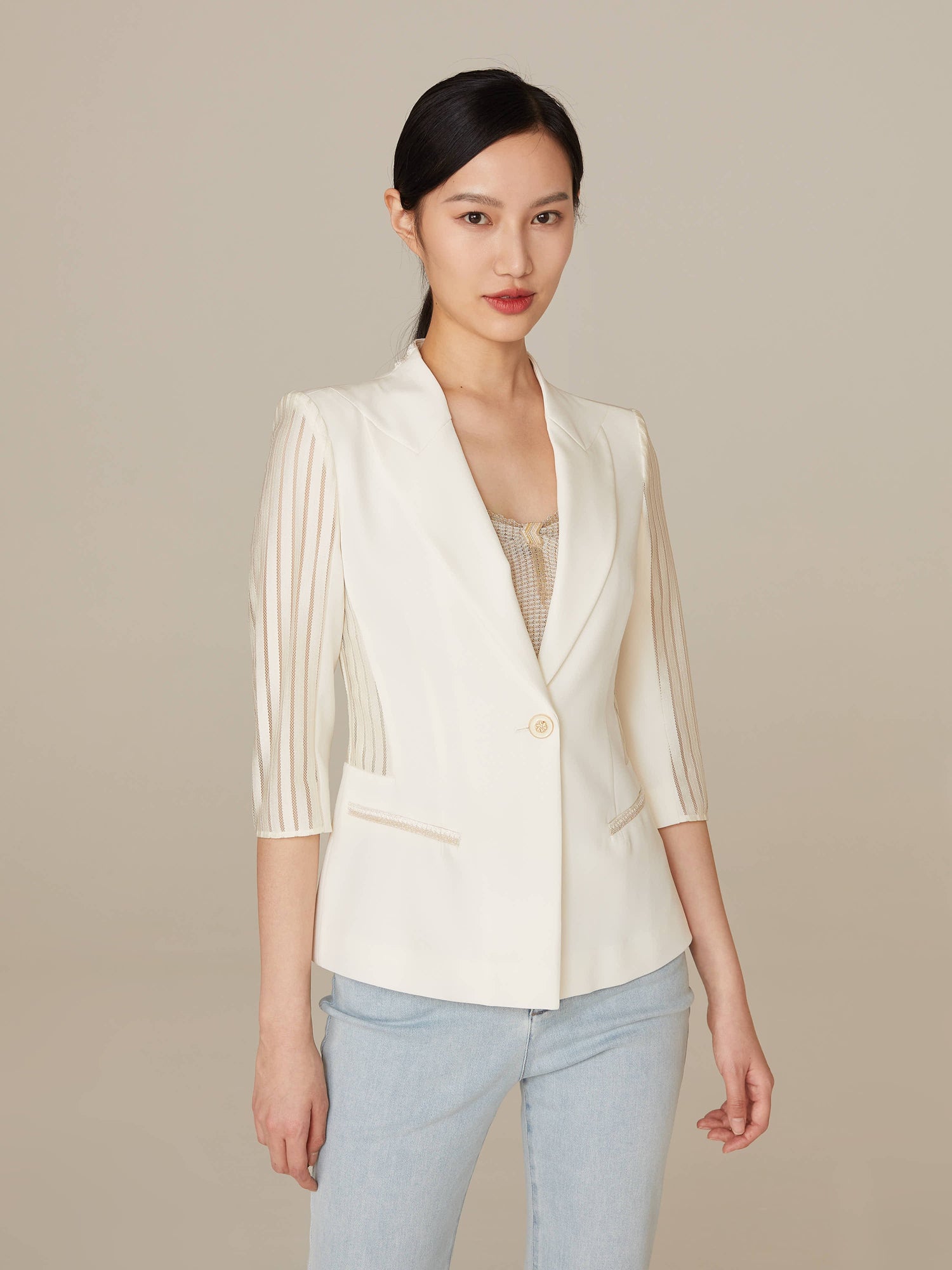 Sheer Pleated Sleeve Blazer | White