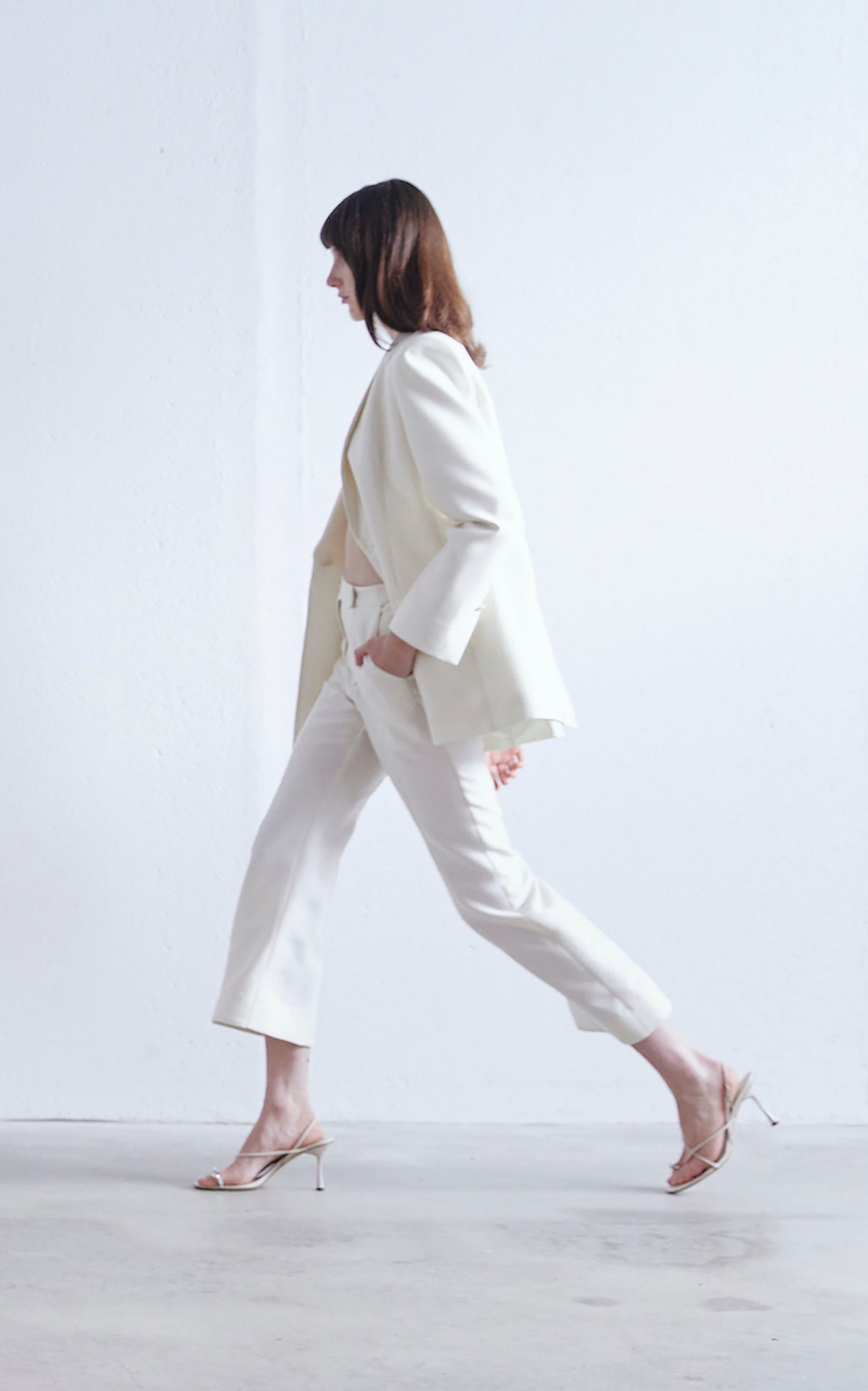 Lettini Crop Flare Pant | Ivory & Black