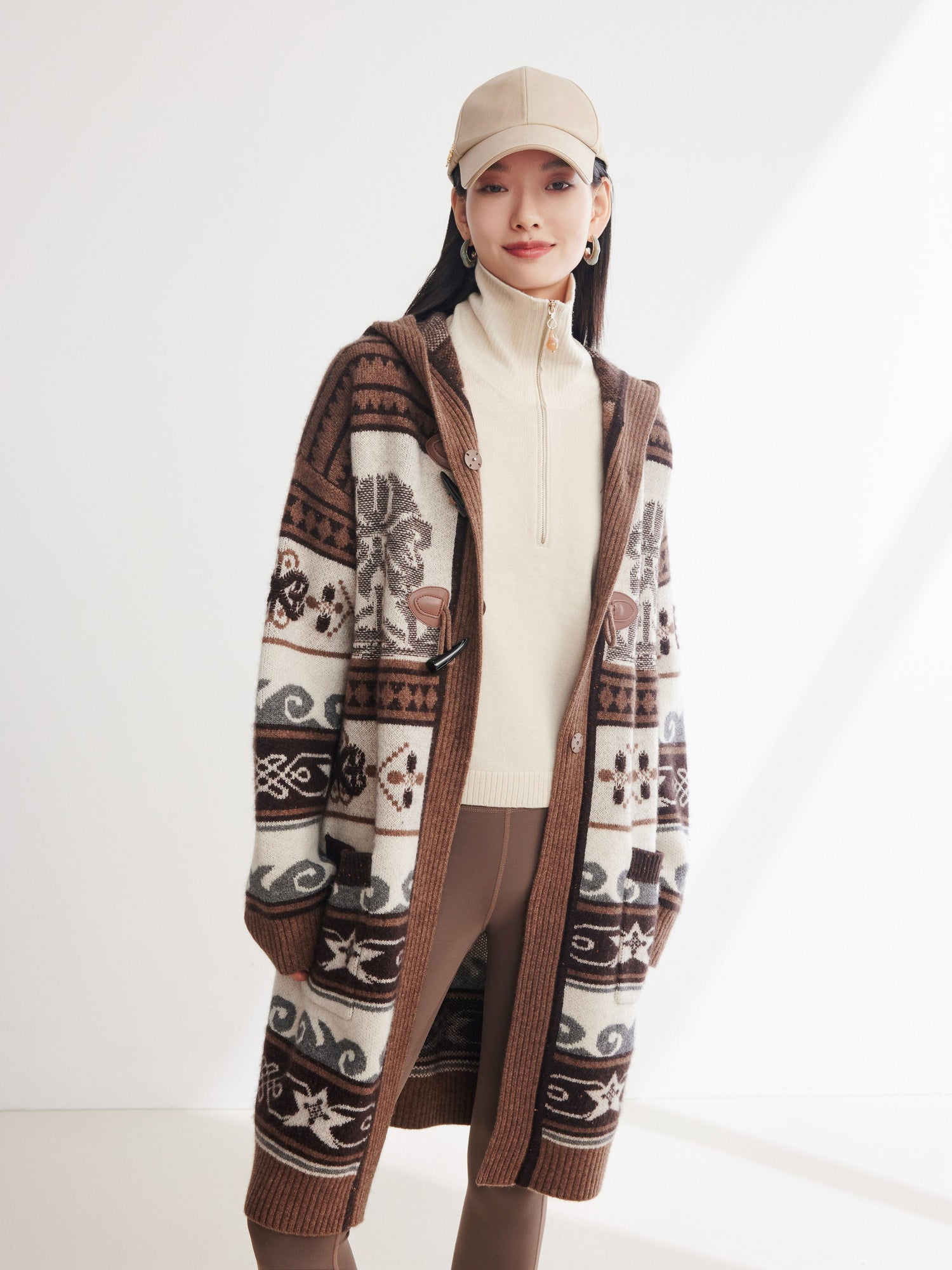 Long Hooded Sweater | Brown