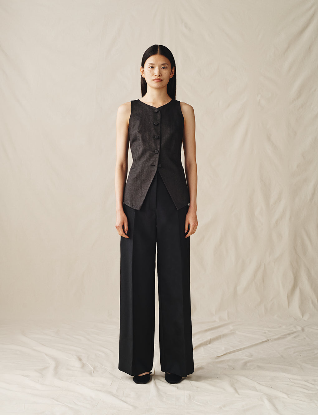 Womens | The Sculpted Vest | Black