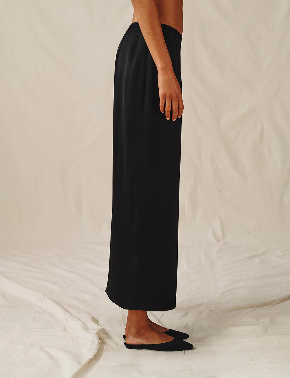 Womens | The Column Skirt | Black