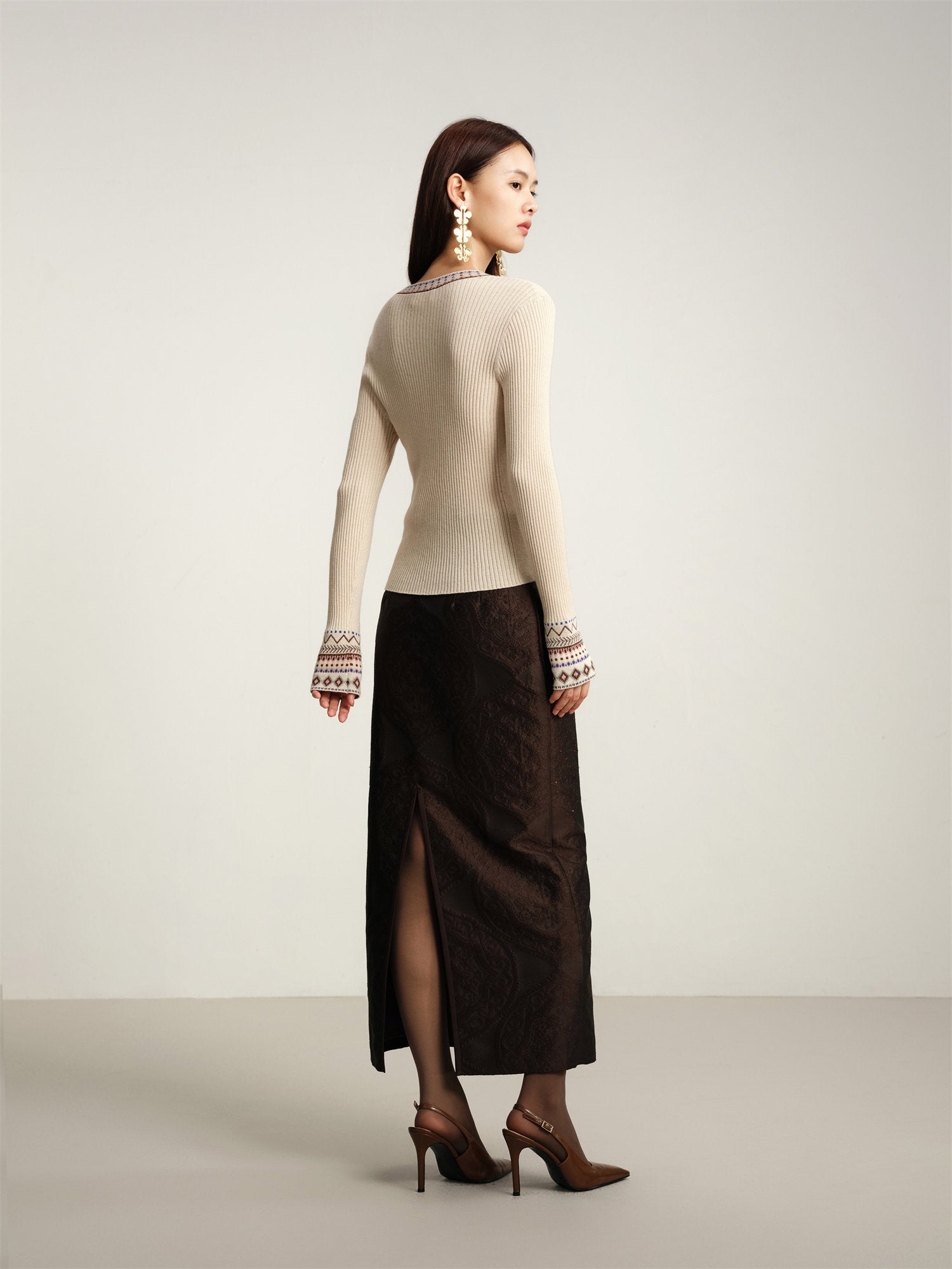 Yak Wool Ethnic-Style Jacquard Cardigan | Beige