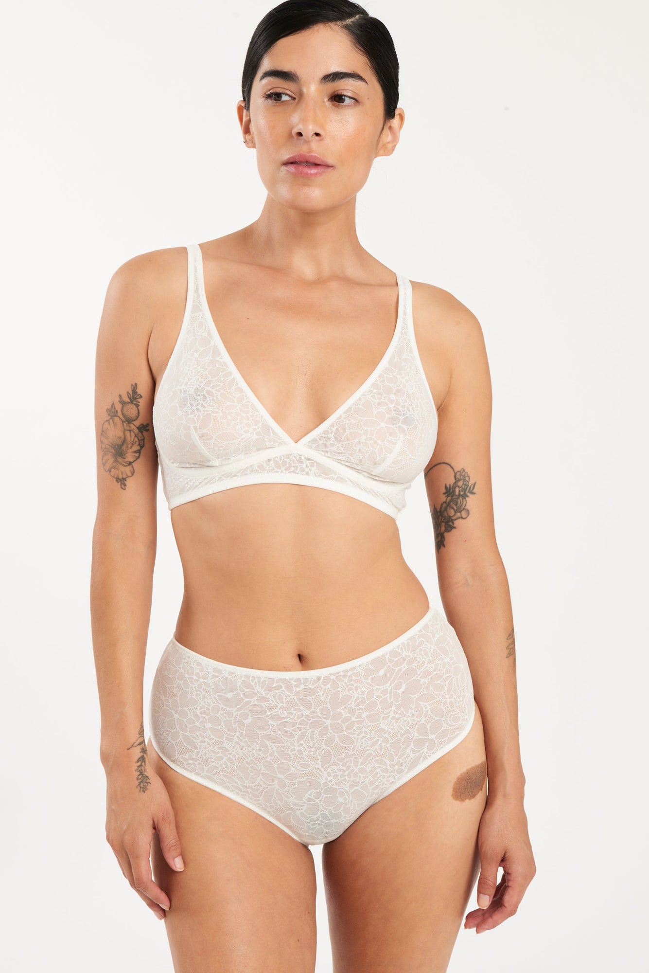 Eden Soft Cup Plunge Bra | Off White