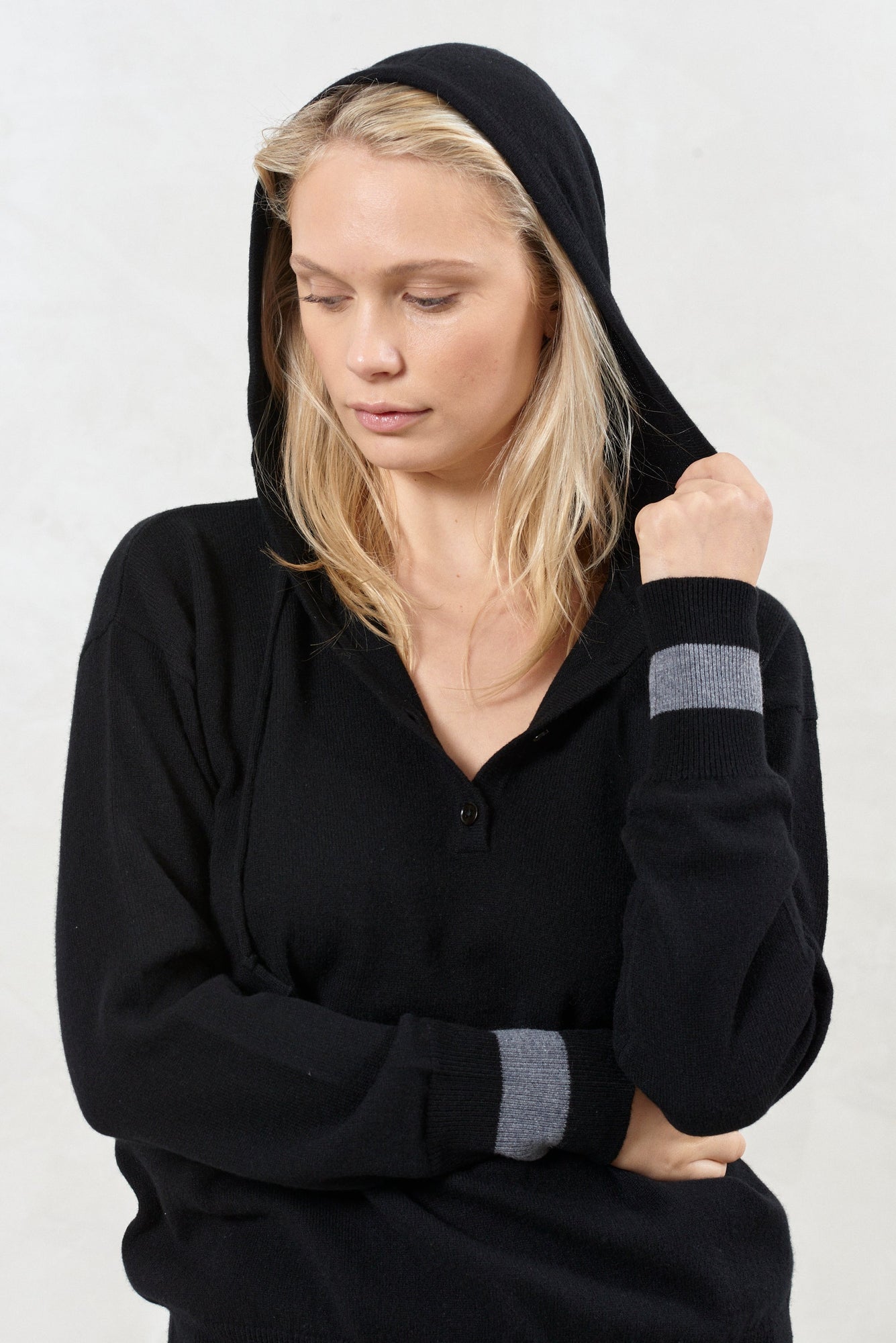 Cashmere Hoodie | Black/Grey