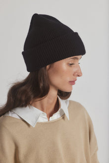 Bree Beanie - Janessa Leone