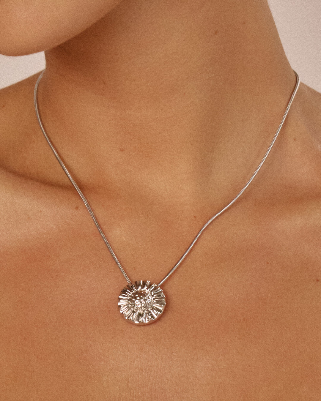 The Sunflower Pendant Necklace | Rhodium Plated Silver