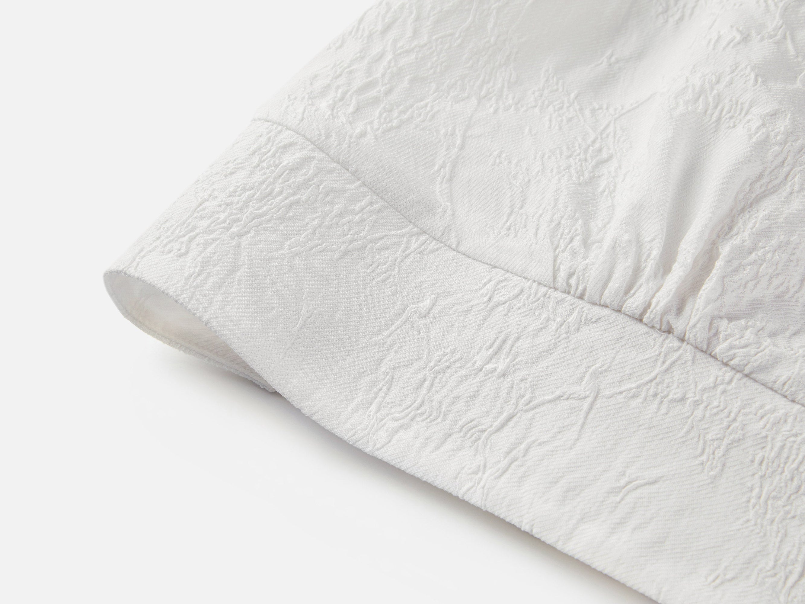 Mulberry Silk V-Neck Jacquard Jacket | White