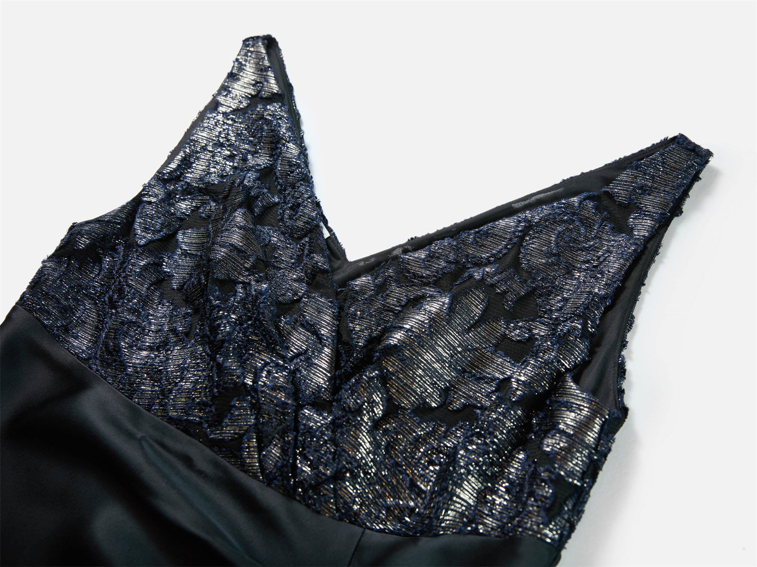 Triacetate Waist-Cinching A-Line Dress | Black