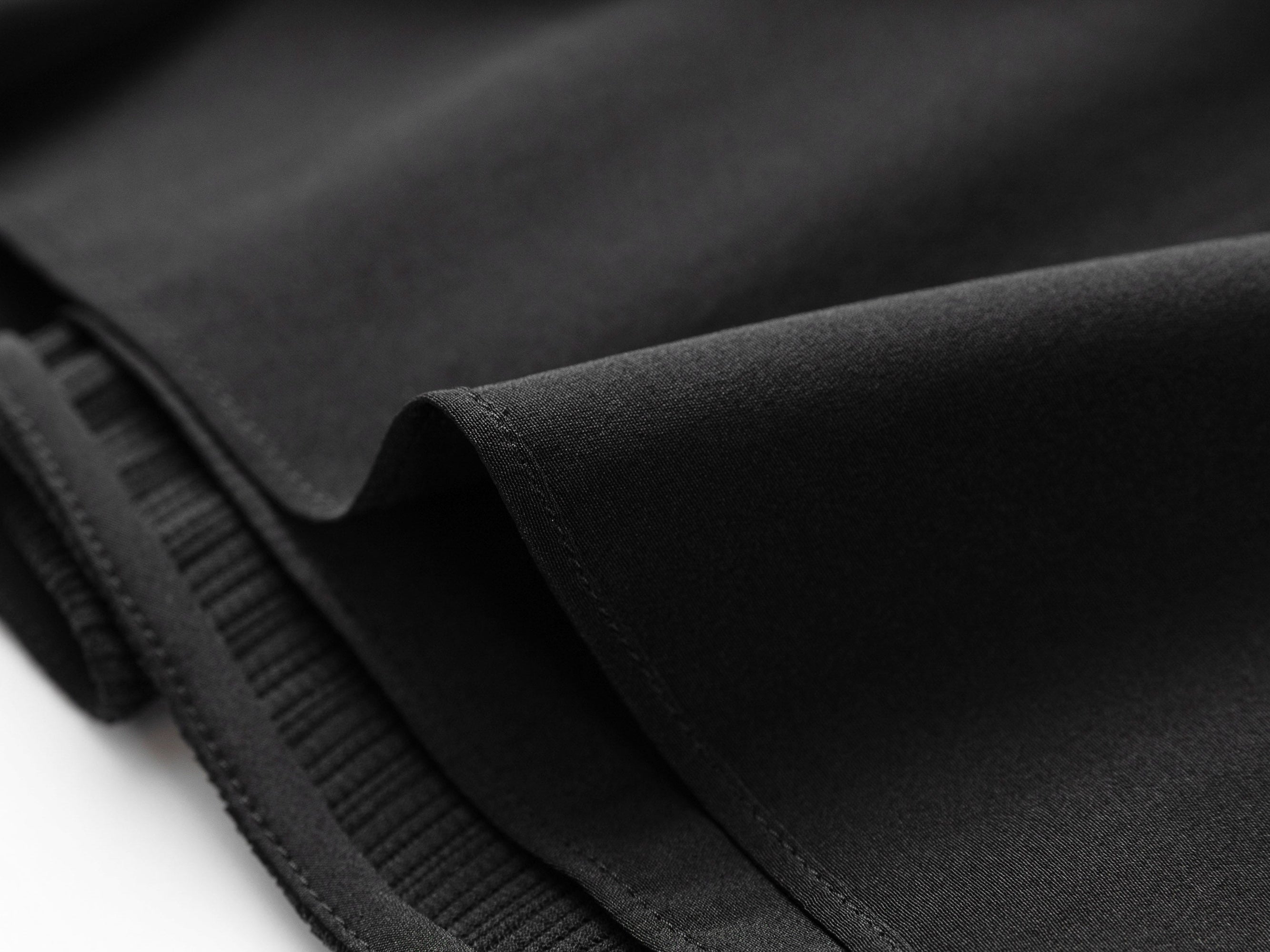 Round Neck Sleeveless Elegant Waist-Defining Dress | Black