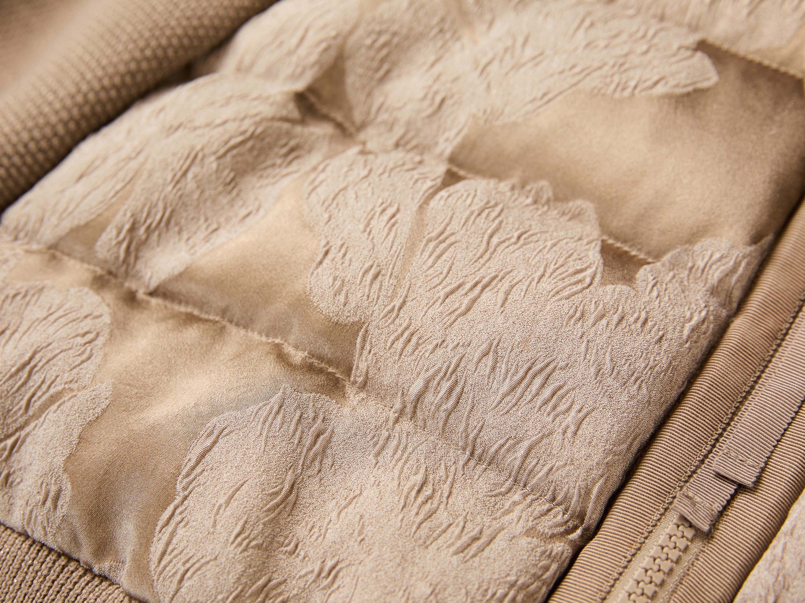 Goose Down Jacquard Jacket | Brown