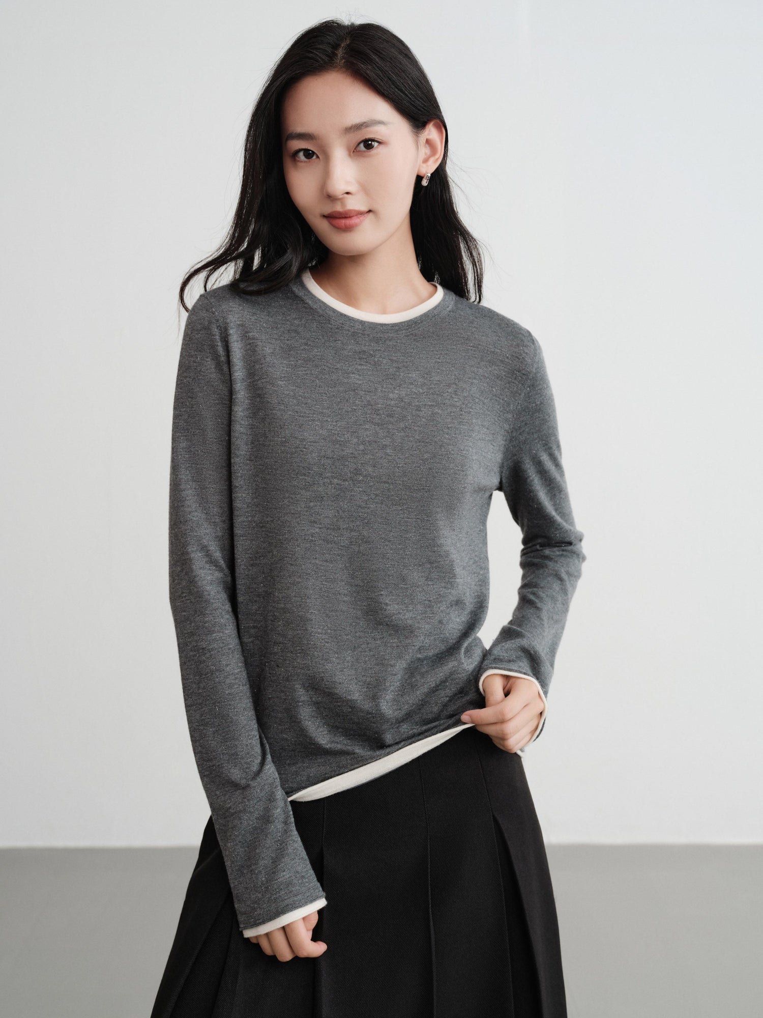 Slub Yarn Round Neck Knit Top | Grey