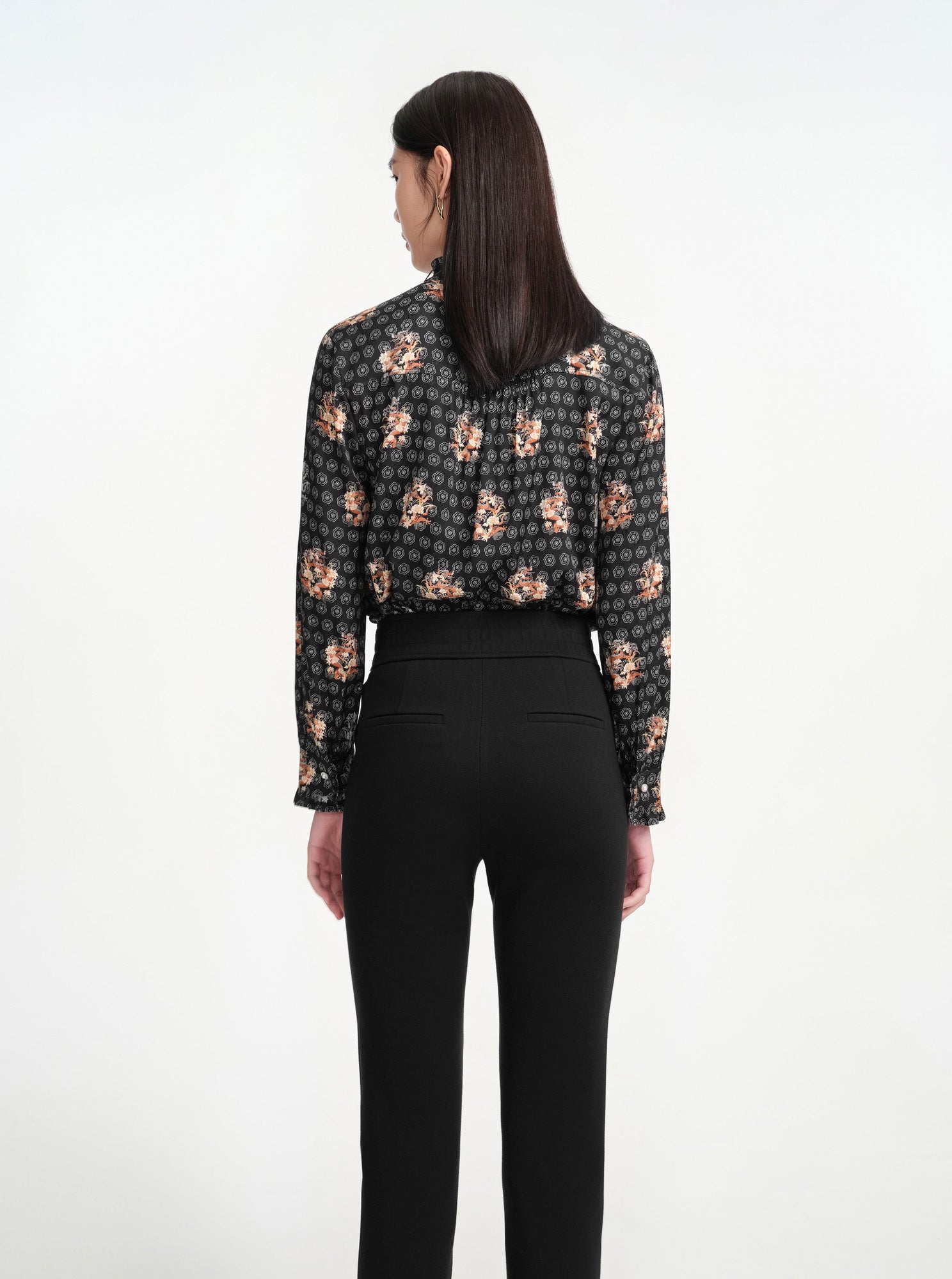 Bow High-Neck Printed Shirt | Black