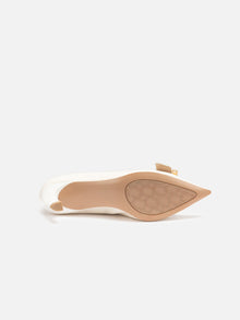 Chinese-Style Decorative Buckle High Heels | White