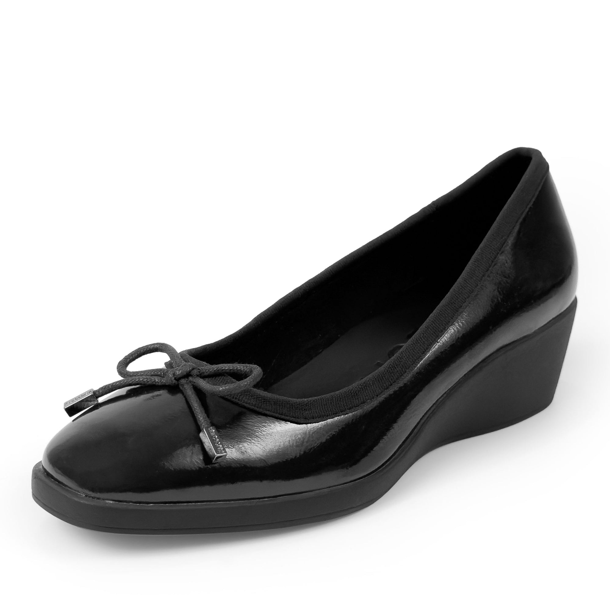 Tema | Black Crinkle Patent Faux Leather