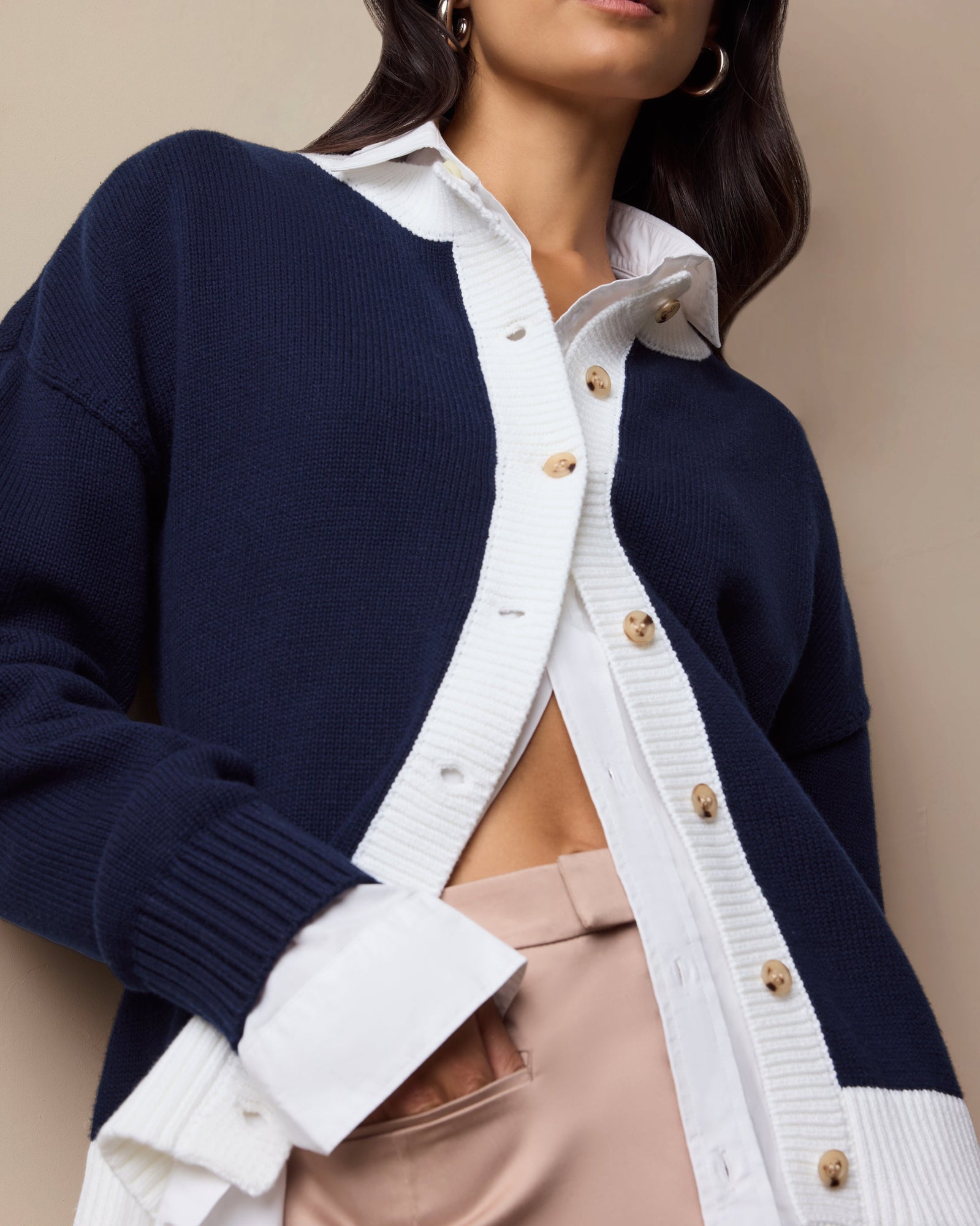 Noir Navy/White