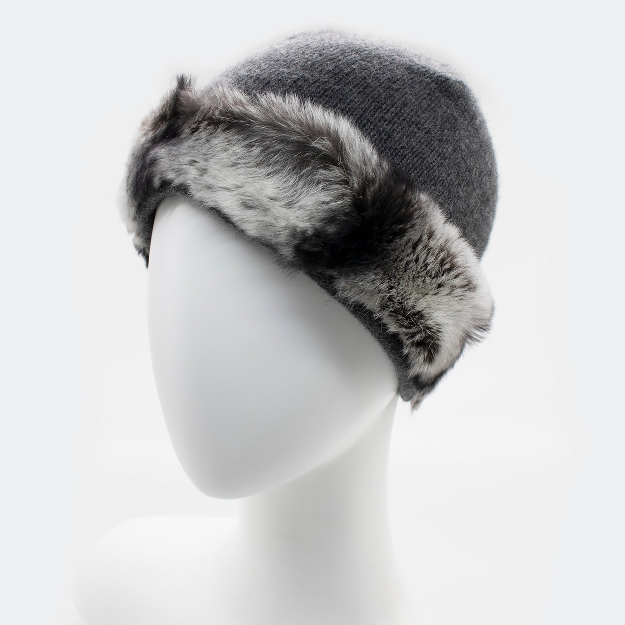 Cashmere Hat With Rabbit Fur Cuff | Charcoal