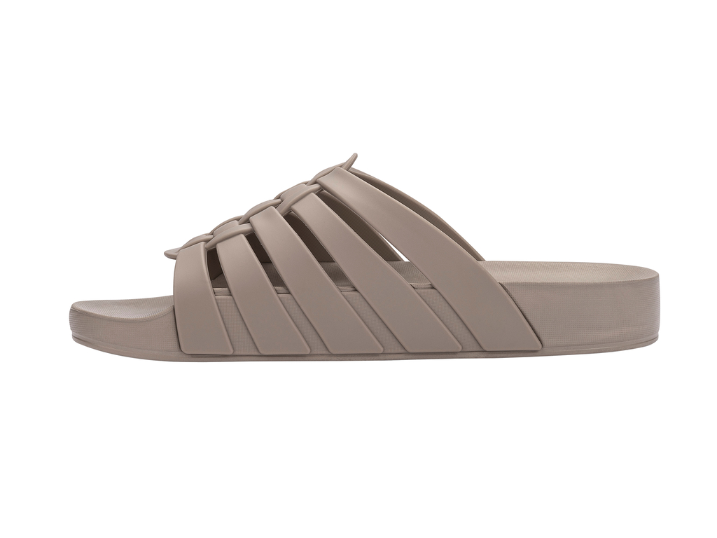 Possession Slide | Matte Beige