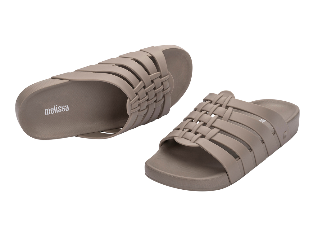 Possession Slide | Matte Beige