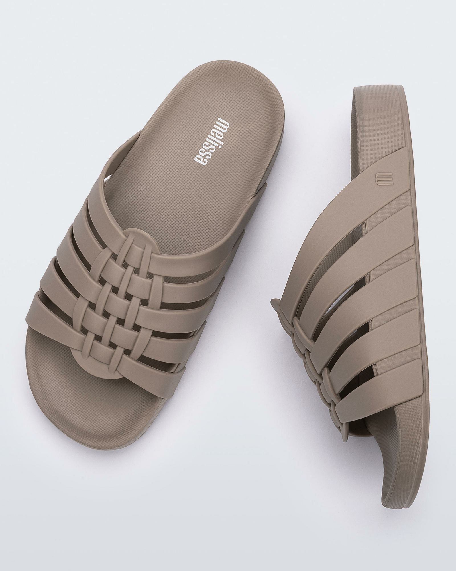 Possession Slide | Matte Beige