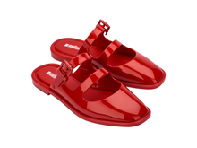 Anastasia Closed | Red