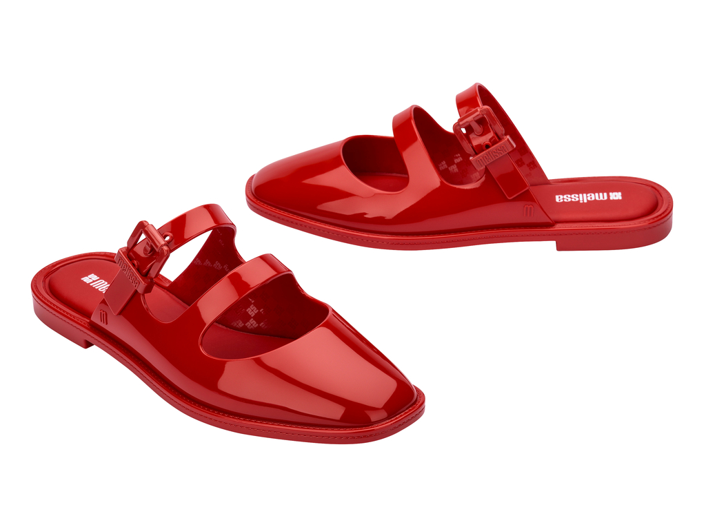 Anastasia Closed | Red