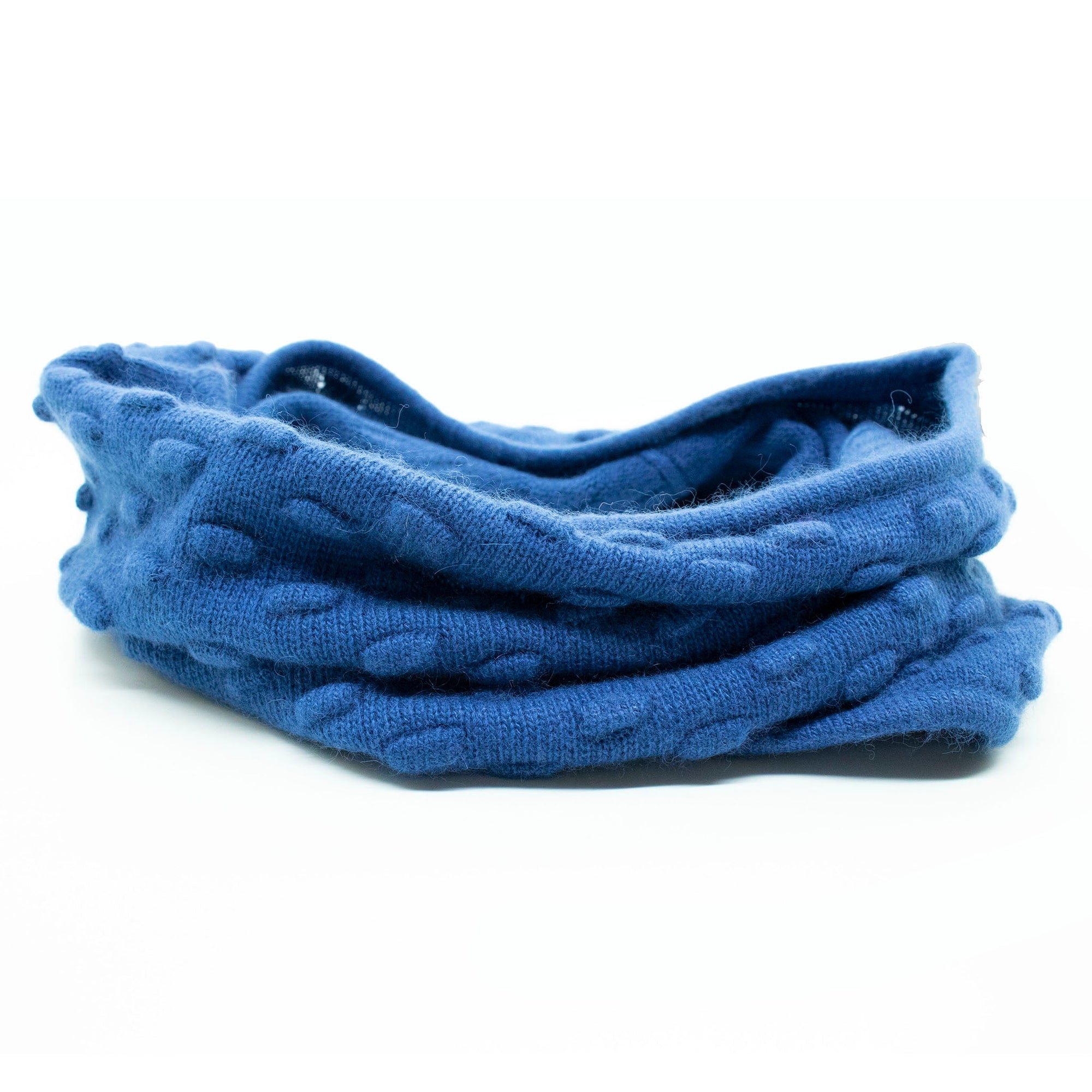 Neck Warmer In Popcorn Stitch | Happy Blue