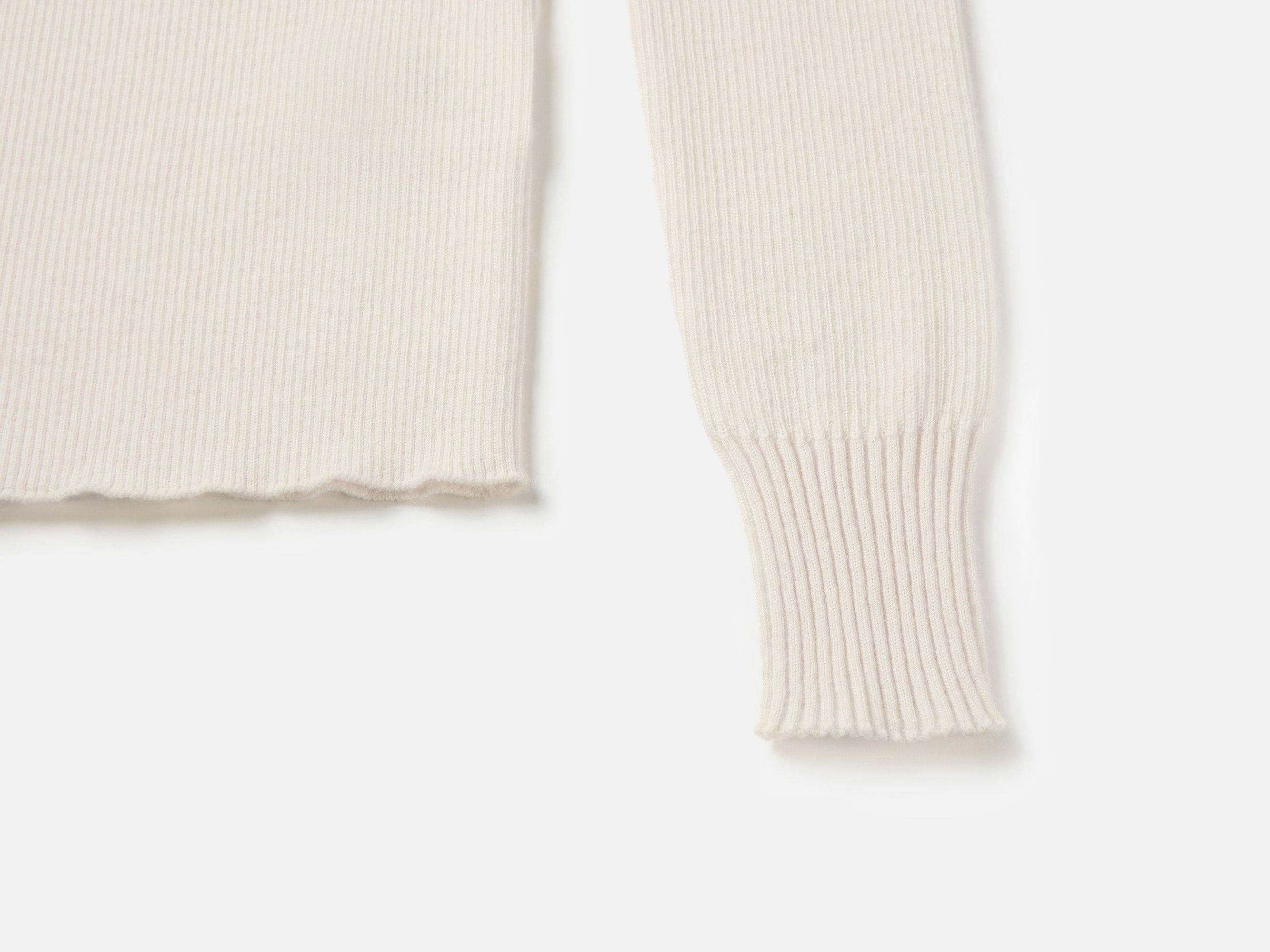 Turtleneck Beaded Cashmere Sweater | White