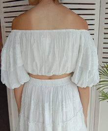 Rococo Sand | True Crop Top | White