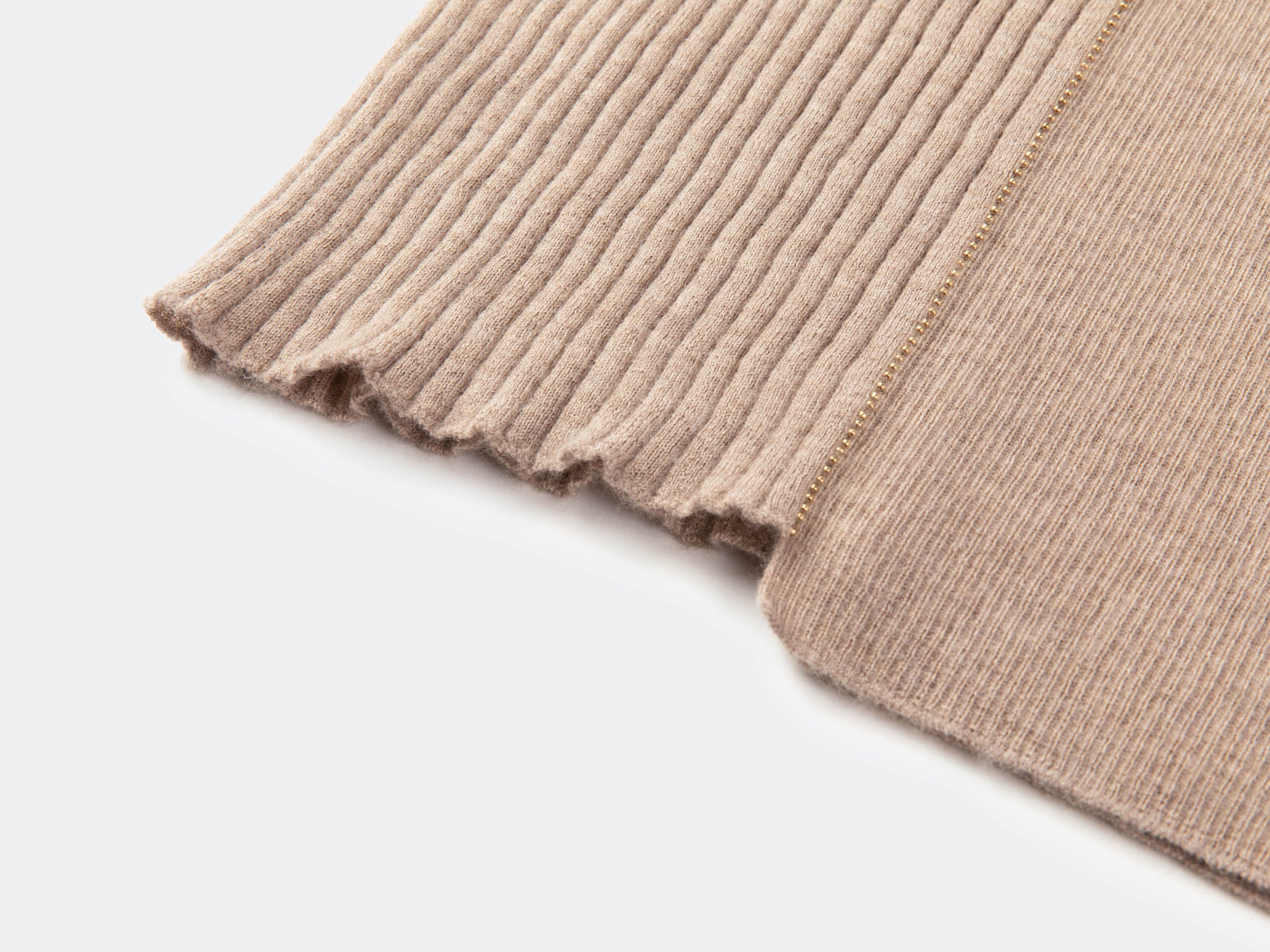 Asymmetric No-Dye Cashmere Knit Top | Camel