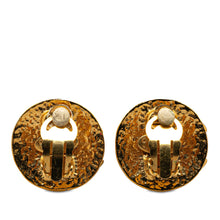 Chanel Pre-Owned Gold Plated CC Clip On Earrings | Women | Gold (V1)