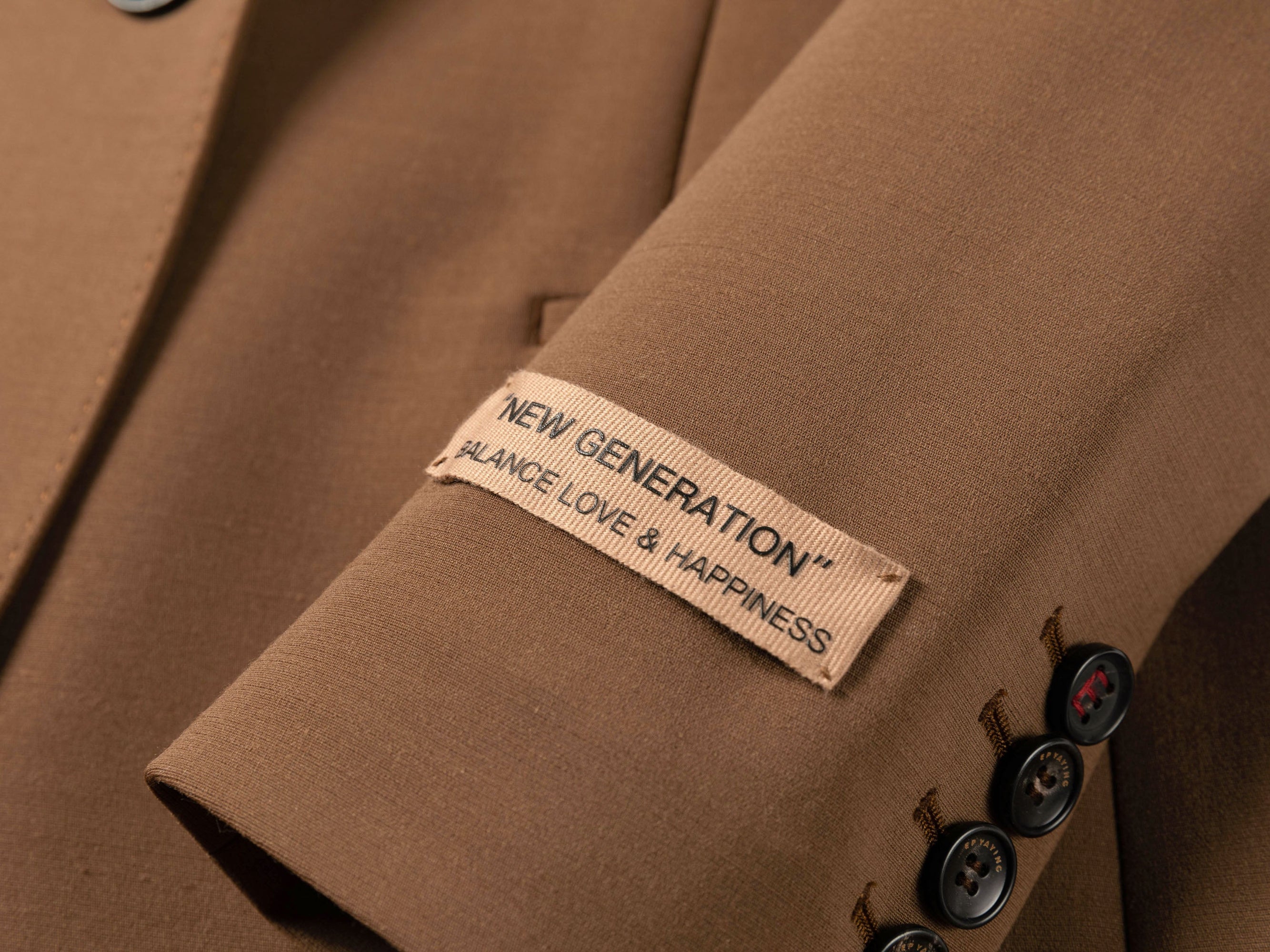 Hip Length Wool Blazer | Brown