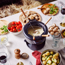 Fondue Set — 8-Piece, 2 Qt. | Black