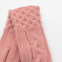 Womens | Chunky Mitten Gloves In Cables Design | Mauve Glow