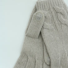 Womens | Cashmere Tech Gloves with Cables | Pelican Grey