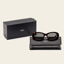 Unisex | Celeste Oval Italian Acetate Sunglasses | Honey Tortoise