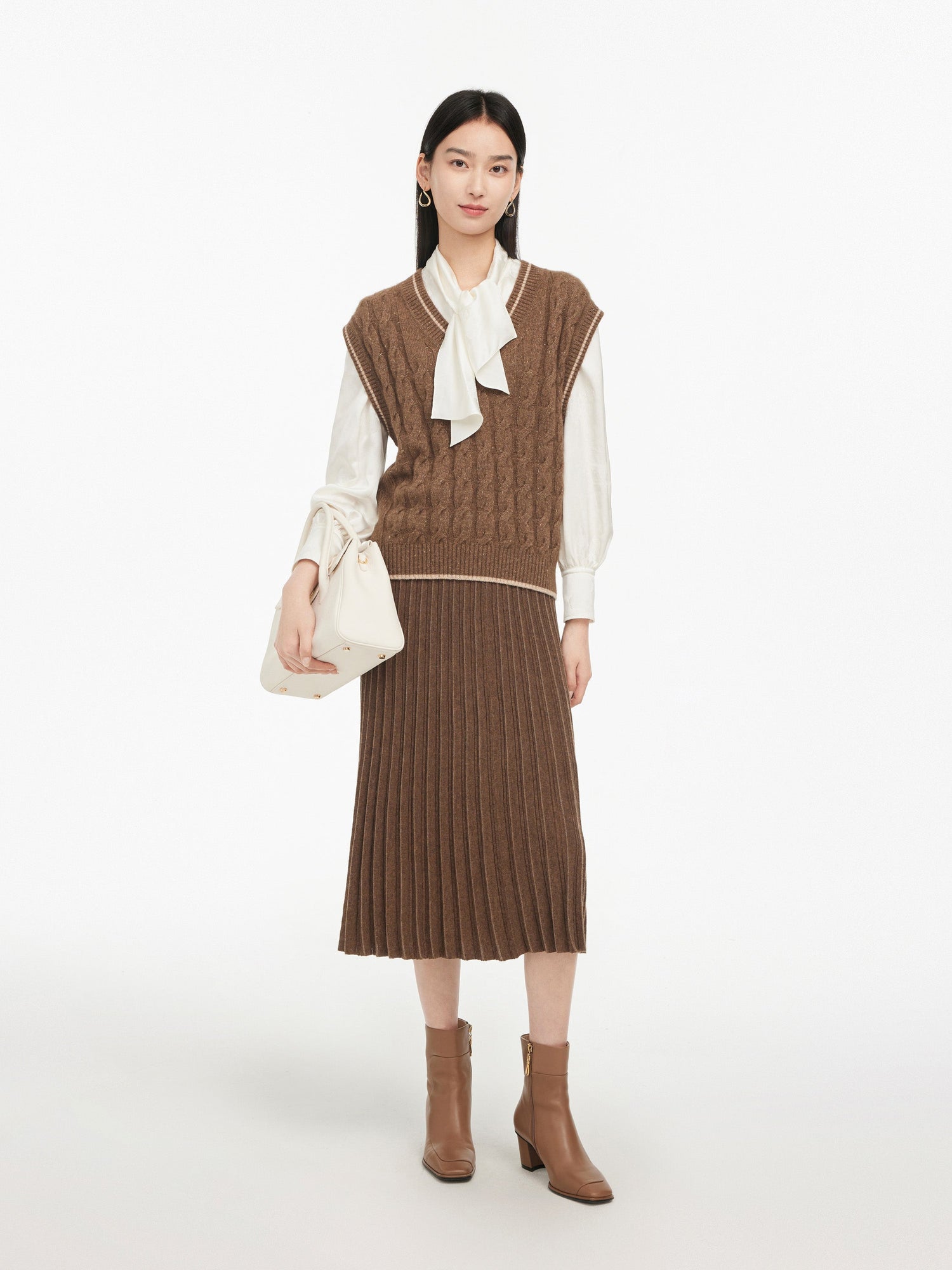 Texture Cable-Knit Sweater Vest | Brown