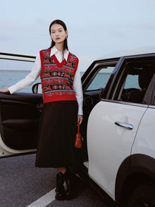 V-Neck Knit Vest | Red